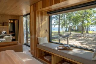 Stunning Tiny House by Lake Tawakoni for a Peaceful Glamping Getaway near Quinlan, Texas - 3