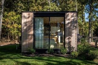 Stunning Tiny House by Lake Tawakoni for a Peaceful Glamping Getaway near Quinlan, Texas - 2