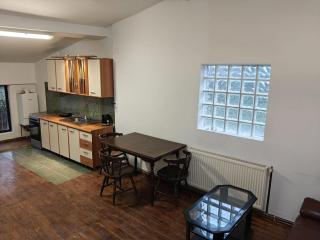 Spacious and cozy Home - 6