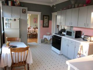 Private Vacation Rental in a Historic Victorian Inn in Warroad, Minnesota - 9