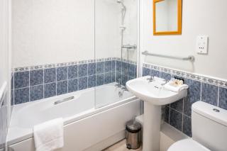 Roomspace Serviced Apartments- Regents Court - 4
