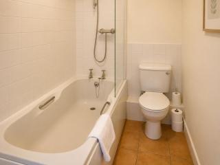 Roomspace Serviced Apartments- Regents Court - 3