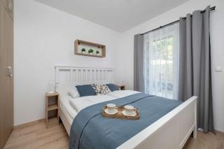 Przytulny Apartament z Tarasem i Parkingiem by Noclegi Renters - 3