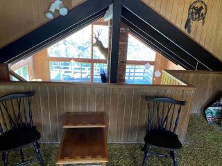Gorgeous Cabin Rental with a Fabulous Deck for a Getaway in California - 6