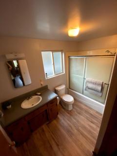 Gorgeous Cabin Rental with a Fabulous Deck for a Getaway in California - 2