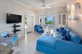 Private Beachfront Oasis - Reeds House 1 3 bed - 1