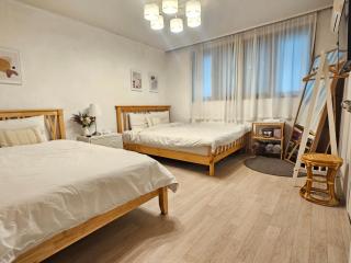 Hongdae Min House 2 - 4