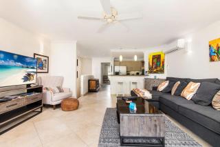 Modern Beachfront Condo with Pool - Sapphire 102 - 9