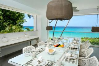 Modern Luxury Beachfront Vacation Home - Footprints - 5