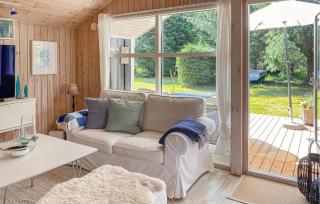 3 Bedroom Amazing Home In Pandrup - 8