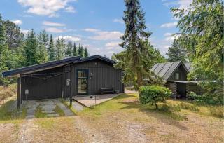 4 Bedroom Beautiful Home In Grenaa - 6