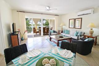 Modern Beachfront Condo with Pool - Sapphire 205 - 9