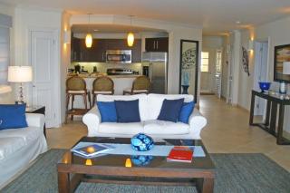 Modern Beachfront Condo with Pool - Sapphire 201 - 5