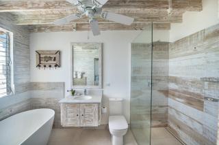 Charming Beachfront Villa - Sunset Reach - 3