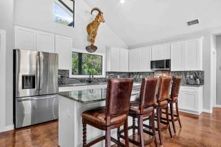 Scenic Riverfront Retreat Near Garner State Park on the West Frio River, Texas - 6