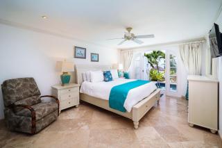Villa with Pool Golf Views - Coral Blu 2 bed - 3