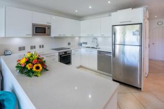 Beachside apartment with shared pool - Glitter Bay Estate 309 - 2