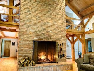 Mountain Retreat with Stone Fireplace & Game Room Near Stratton, Magic Mountain & Bromley Mountain, Peru, Vermont - 4