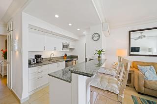 Beachfront with resort pool - Glitter Bay 414 - 5
