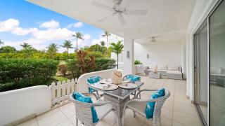 Beachfront with resort pool - Glitter Bay 112 - 0