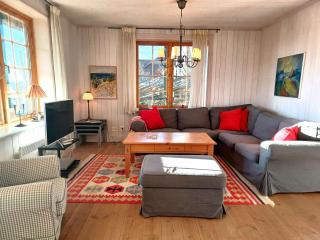 Charming Stay with Sauna & Lake Views - 1