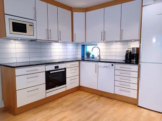 Ski-In Apartment for 8 with Sauna - 6
