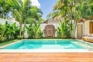 Villa Tokyo - 3 BDR Private Villa - 3 min walk to KU DE TA beach - 8
