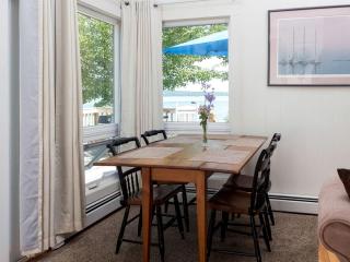 Romantic Luxury Cottage on the Shore of Frenchman’s Bay, Maine - 7