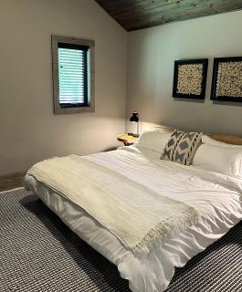 Spacious Modern Cabin with Private Deck for a Memorable Family Getaway near Madison, Ohio - 5