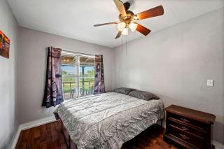 7 Farm House | Tiny Town at Historic Hico Ranch and RV Park & Horse Motel - 7