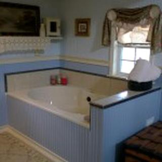 Historic Cottage Rental with Incredible Views near Clarksville, Tennessee - 1