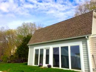 Romantic Getaway Surrounded by Gardens and Woodland Trails near Overland Park, Kansas - 0