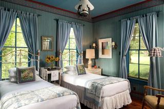 Captivating Cabin with Vintage Decor on Working Ranch and B&B near Houston, Texas - 3
