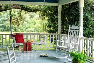 Captivating Cabin with Vintage Decor on Working Ranch and B&B near Houston, Texas - 2