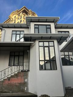 Royal hostel - 1