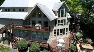 Spacious Cabin on Lake Norris in Lafollette, Tennessee - 0
