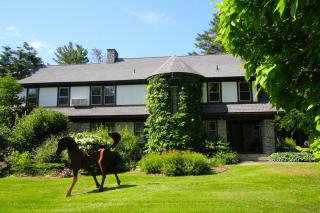 Deluxe Suite Rental for a Romantic Getaway near Mohawk Mountain, Connecticut - 0