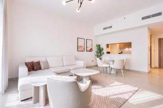 Bright Luxe Home in Yas Island - 3