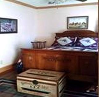 Romantic Staycation near Shawnee in Holdenville, Oklahoma - 7