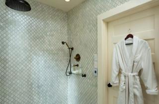 Breathtaking Vacation Rental with a Private Jacuzzi near Winchester, Virginia - 3