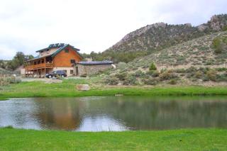 Private Suite Rental for a Secluded Getaway in the Humboldt-Toiyabe Forest, Nevada - 0