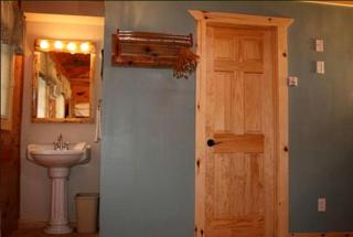 Family-Friendly Lodge Suite Rental Located near Smoky Hills State Forest in Osage, Minnesota - 1