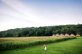 Adirondack-Style Cabin Rentals with Fire Pit and Barbecue in Upstate New York - 3