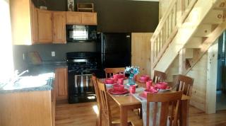 Adirondack-Style Cabin Rentals with Fire Pit and Barbecue in Upstate New York - 2