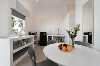 Calm house. 2BR. 10 min drive to the beach - 0