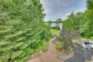 Private Lakefront Home w/ Game Room in Aurora! - 2