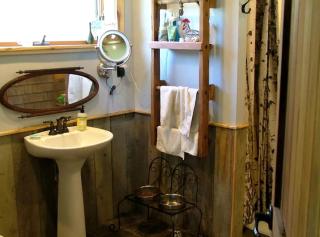 Bright and Airy Tented Cabin Rental on a Working Farm near Manchester, Vermont - 1