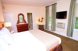 Delightful Suite Rentals for a Weekend Getaway near Mohawk State Forest, Connecticut - 5