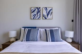 High-Floor 1BR Canal View Al Maryah - 3