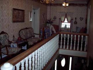 Spacious Suite Rental with a Walk-In Shower near Clarksville, Tennessee - 6